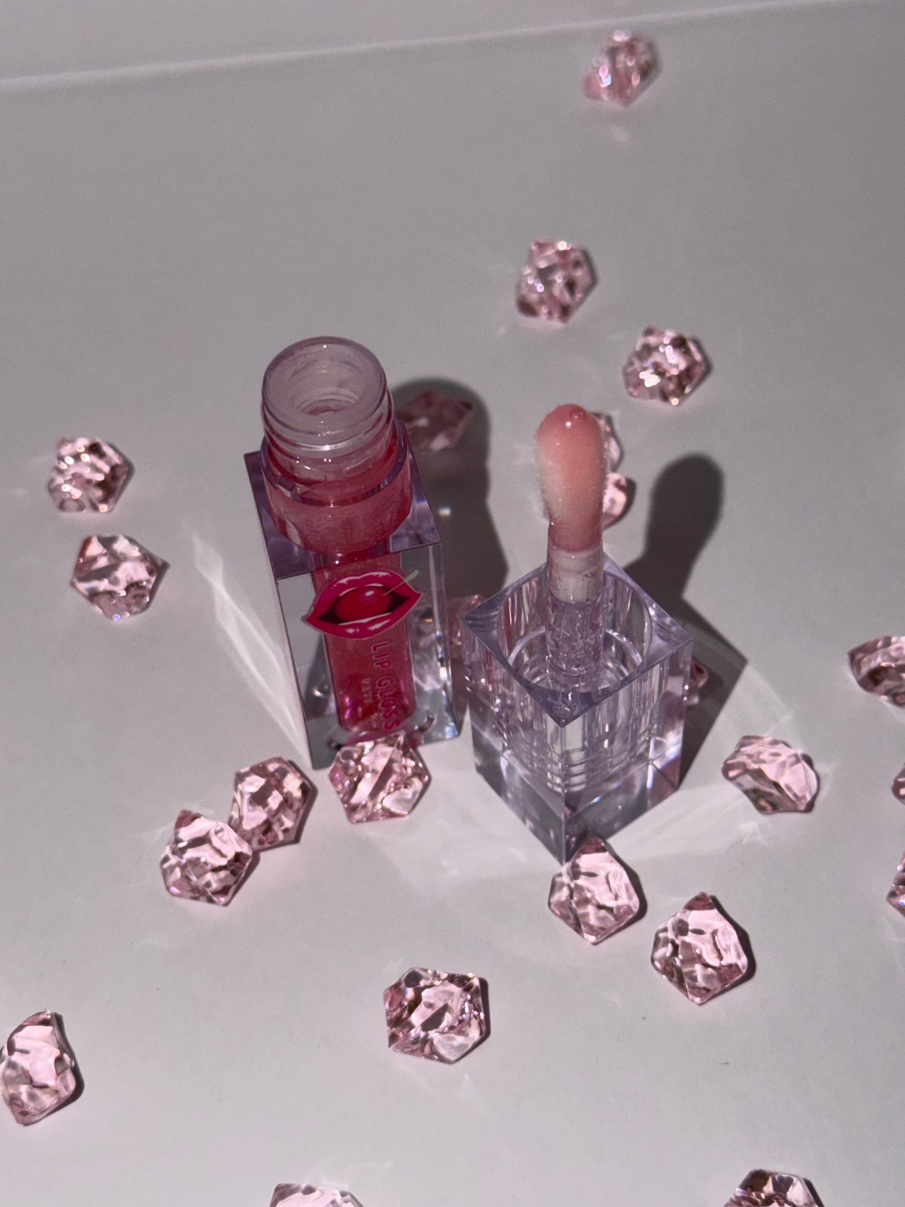 Yeyi lip Gloss /Berry Cristal