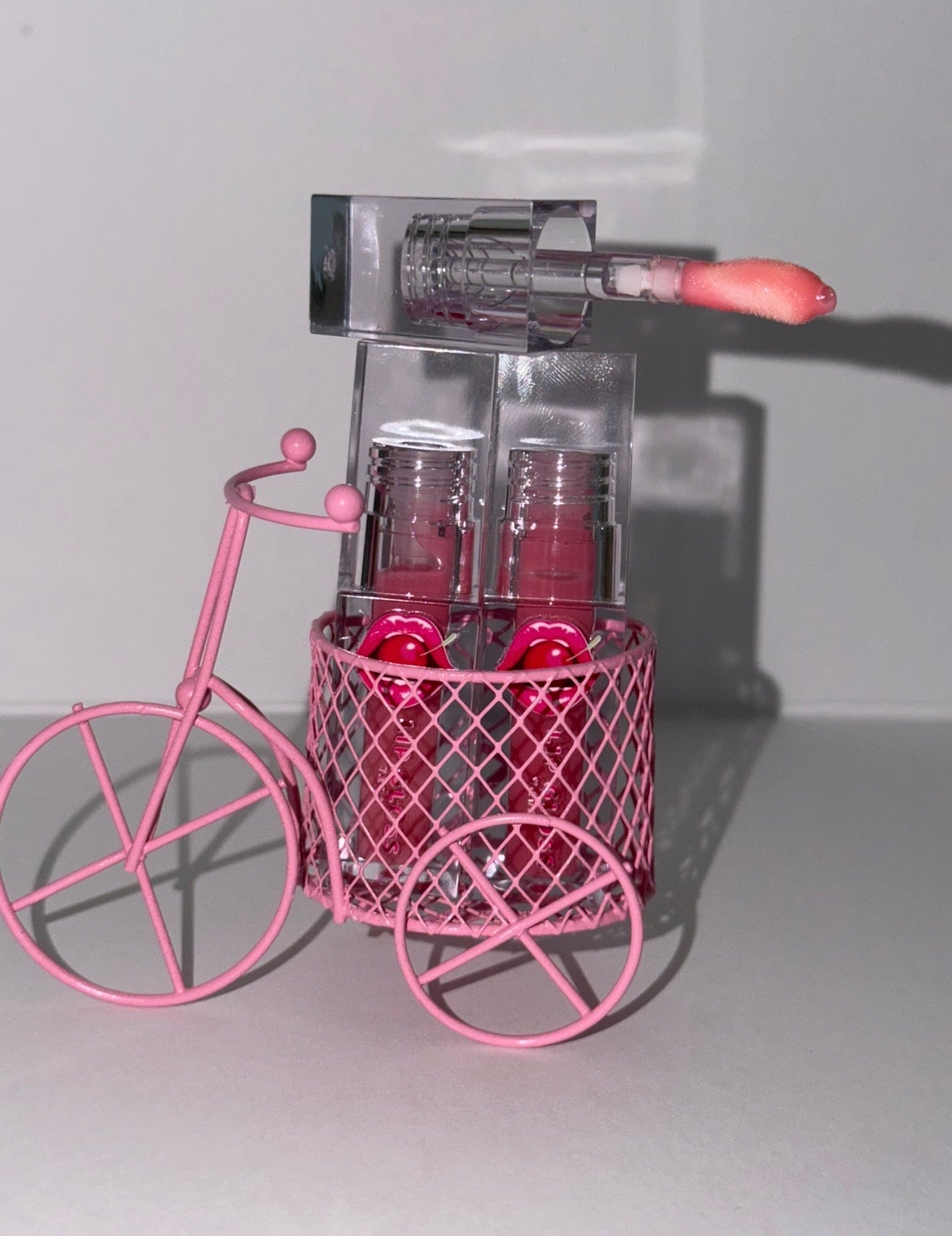 Yeyi lip Gloss /Yogurt Fruit